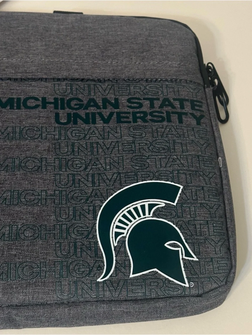 SOAR Michigan State Spartans NCAA Unisex 13” Laptop Sleeve Carrying Case NEW
